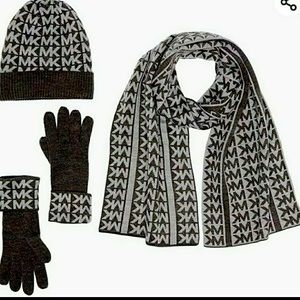 NBW Michael Kors designer scarf, hat and gloves bundle sale happy spring